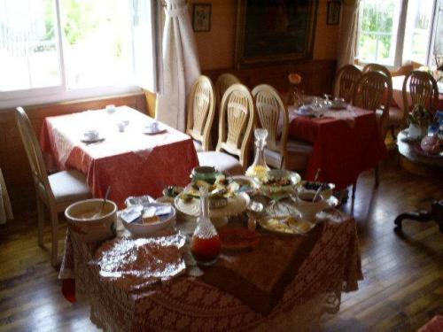 Beau Site Guimauve Et Vieilles Dentelles Bed & Breakfast Royères-Saint-Léonard Dış mekan fotoğraf