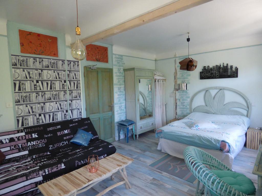 Beau Site Guimauve Et Vieilles Dentelles Bed & Breakfast Royères-Saint-Léonard Dış mekan fotoğraf