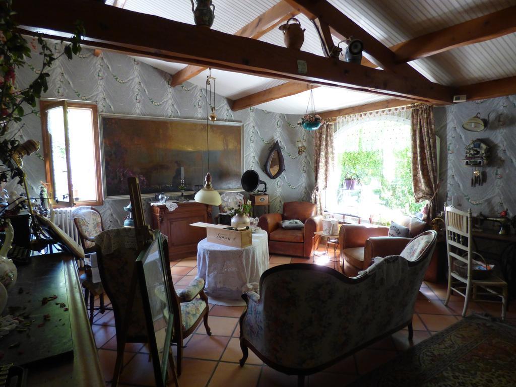 Beau Site Guimauve Et Vieilles Dentelles Bed & Breakfast Royères-Saint-Léonard Dış mekan fotoğraf