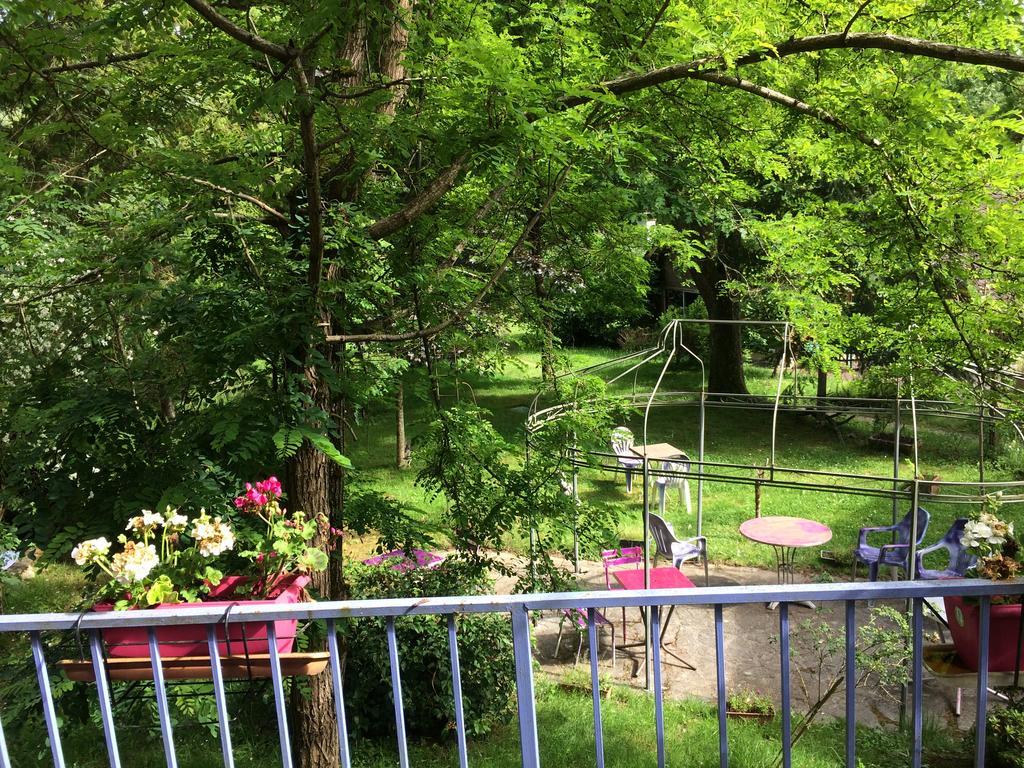 Beau Site Guimauve Et Vieilles Dentelles Bed & Breakfast Royères-Saint-Léonard Dış mekan fotoğraf