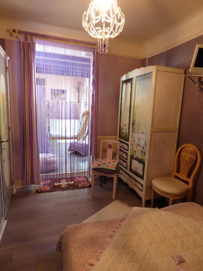 Beau Site Guimauve Et Vieilles Dentelles Bed & Breakfast Royères-Saint-Léonard Dış mekan fotoğraf